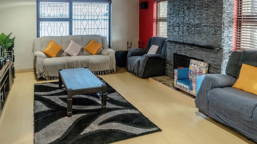 3 Bedroom Property for Sale in St Michaels Western Cape